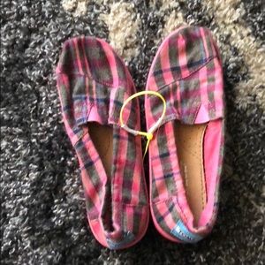 Toms shoes